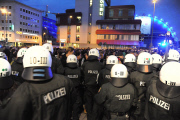 Hooligandemo eskaliert in Köln 
