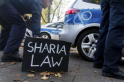 Femen Protest vor der Iranischen Botschaft, Berlin