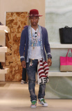 PREMIUM EXCLUSIVE Pharrell Williams shops at Celine in wild outfit - Part 2