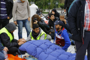Greece: Syrian refugees go on hunger strike