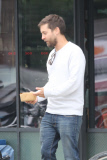 *EXCLUSIVE* Tobey Maguire shows his heart of gold as he hands lunch to homeless man
