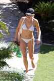 *EXCLUSIVE* **NO WEB, MUST CALL FOR PRICING** Anna Faris and Chris Pratt have a romantic getaway in Maui with baby Jack