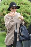 *EXCLUSIVE* Kaley Cuoco goes Christmas shopping at XIV Karats