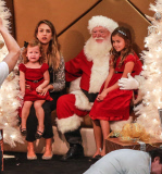 Jessica Alba & Family Visit Santa Claus 