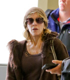PREMIUM EXCLUSIVE Jane Fonda barely recognizable at LAX