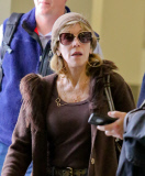 PREMIUM EXCLUSIVE Jane Fonda barely recognizable at LAX