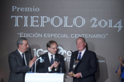 Juan Carlos receive Tiepolo Price
