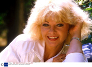 MANDY RICE DAVIES - 1986