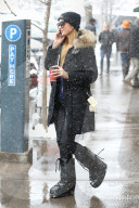 Socialite Paris Hilton is a snow bunny in Aspen