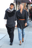 *EXCLUSIVE* Maria Sharapova and boyfriend Grigor Dimitrov hold hands after coffee