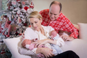 LE PRINCE ALBERT ET CHARLENE AVEC LEURS BEBES