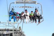 Gwen Stefani and her boys hit the slopes