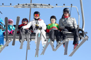 Gwen Stefani, Gavin Rossdale and their boys reach new heights during their winter vacation