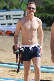 *EXCLUSIVE* **NO WEB** Neil Patrick Harris and David Furnish take the kids paddle boarding