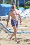 *EXCLUSIVE* **NO WEB** Neil Patrick Harris and David Furnish take the kids paddle boarding