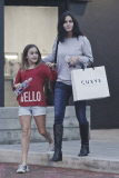 *EXCLUSIVE* Courtney Cox bonds with Coco after Shopping at Curve