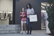 *EXCLUSIVE* Courtney Cox bonds with Coco after Shopping at Curve