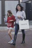 *EXCLUSIVE* Courtney Cox bonds with Coco after Shopping at Curve