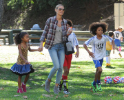 Heidi Klum Watching Her Kids Play Soccer 
