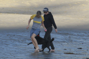 *PREMIUM EXCLUSIVE* **NO WEB** Kristen Stewart and girlfriend Alicia Cargile spend a romantic afternoon at the beach in Malibu