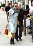 Tallulah Willis Takes Her Grandma To Lunch 