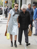 Tallulah Willis Takes Her Grandma To Lunch 