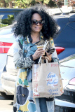 Diana Ross is all smiles during a grocery run