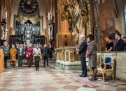 Royal family in church / We want to see an end to violence!