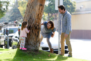 Alyson Hannigan and Keeva get their peek-a-boo on!