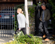 Charlize Theron And Sean Penn Go House Hunting!