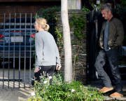 Charlize Theron And Sean Penn Go House Hunting!