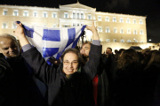 Greeks protest against extortion by Troika