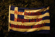 Greeks protest against extortion by Troika