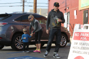 Reese Witherspoon and her adorable boys grab Starbucks
