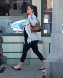 Expecting Mom Jessica Biel Visits the Juvenile Shop