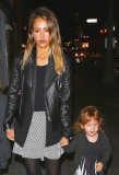 PREMIUM EXCLUSIVE Jessica Alba takes her girls to see the Gwen Stefani show