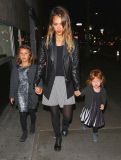 PREMIUM EXCLUSIVE Jessica Alba takes her girls to see the Gwen Stefani show