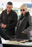 Stylish duo Ashlee Simpson and Evan Ross make a trip to their local Farmers Market