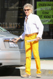 Rod Stewart is looking sexy in his bright yellow pants