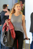 PREMIUM EXCLUSIVE Whitney Port traveling to New York NO MAKE UP