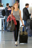 PREMIUM EXCLUSIVE Whitney Port traveling to New York NO MAKE UP