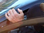 PREMIUM EXCLUSIVE Bruce Jenner still very attached to his wedding ring