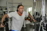Tim Wiese beim Krafttraining in Bremen 