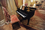 Joan Rivers' 28 million dollar apartment