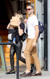 EXC:  SCARLETT JOHANSSON AND FAMILY SHOPPING!
