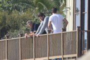 *EXCLUSIVE* George Clooney enjoys a Sunny Day visit to Rande Gerber's home