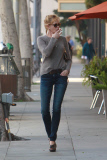 Melanie Griffith ends a shopping trip to Ralph Lauren