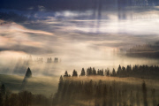 Photographer captures beautiful images of sunrays in Beskidy Mountains, Poland, Feb 2015