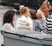 Jennifer Lopez goes to American Idol in fur and sweats 