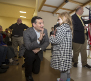 Ted Cruz campaigns in New Hampshire
